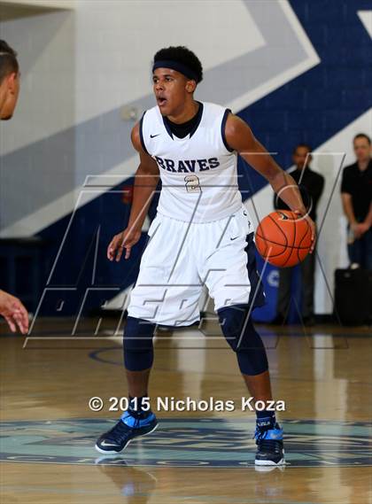 Thumbnail 2 in Windward vs. St. John Bosco photogallery.