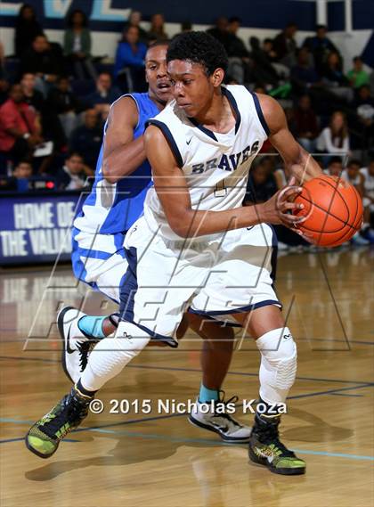 Thumbnail 1 in Windward vs. St. John Bosco photogallery.