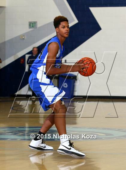 Thumbnail 1 in Windward vs. St. John Bosco photogallery.
