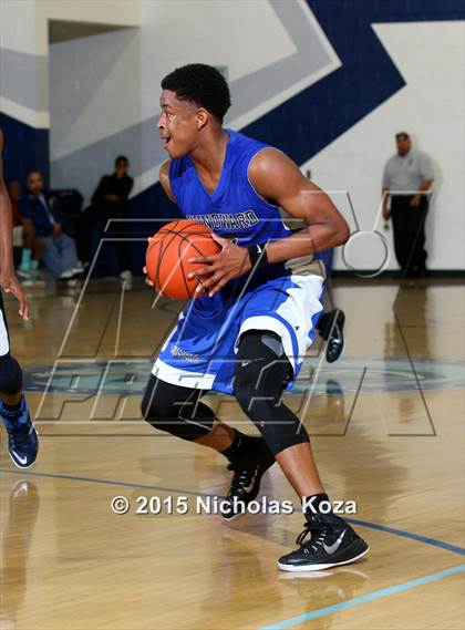 Thumbnail 2 in Windward vs. St. John Bosco photogallery.