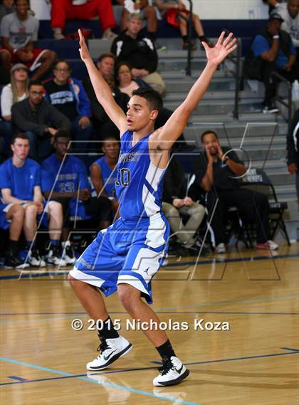 Thumbnail 1 in Windward vs. St. John Bosco photogallery.