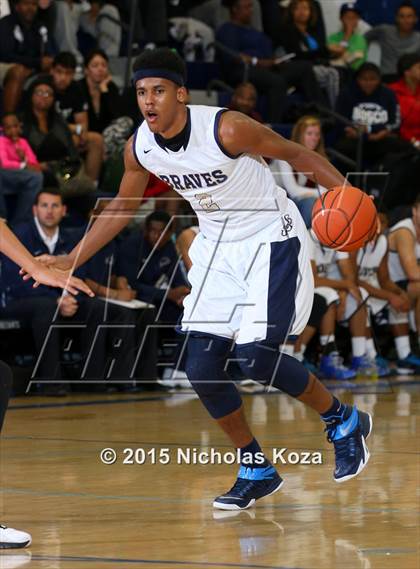 Thumbnail 2 in Windward vs. St. John Bosco photogallery.
