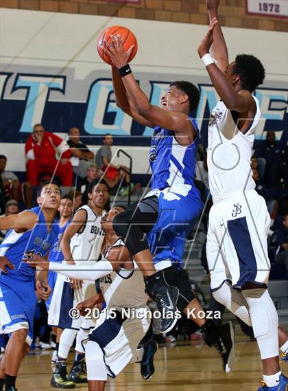 Thumbnail 2 in Windward vs. St. John Bosco photogallery.