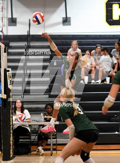 Thumbnail 3 in Notre Dame @ Hixson photogallery.