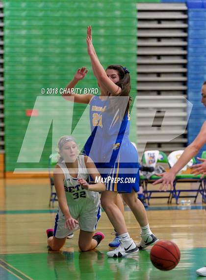 Thumbnail 3 in Robinson vs. Seton photogallery.
