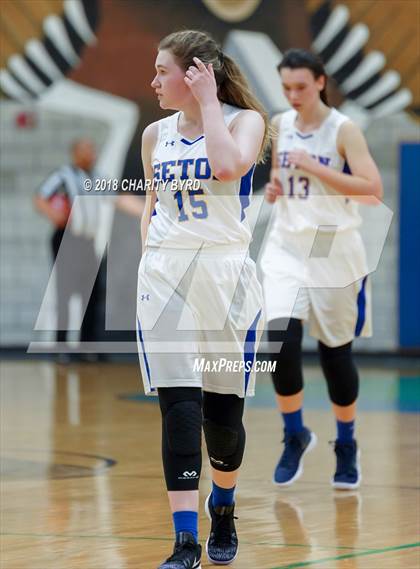 Thumbnail 1 in Robinson vs. Seton photogallery.
