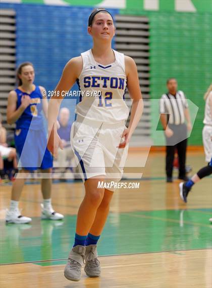 Thumbnail 2 in Robinson vs. Seton photogallery.