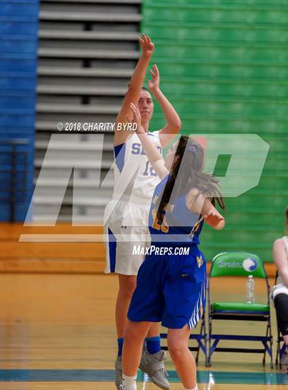 Thumbnail 2 in Robinson vs. Seton photogallery.