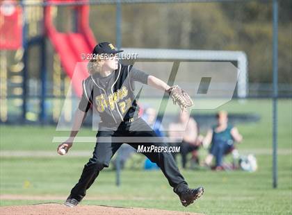 Thumbnail 3 in Maplewood @ Rocky Grove photogallery.