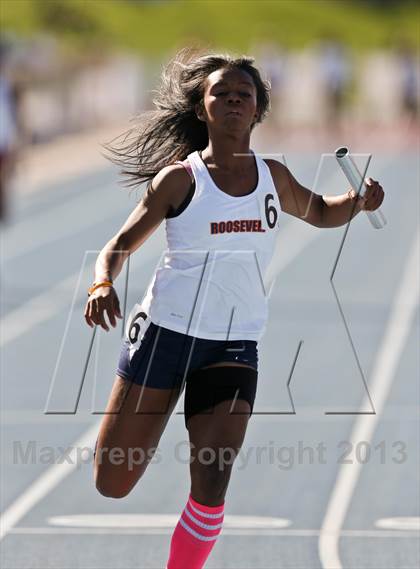 Thumbnail 2 in CIF State Track & Field Championships (4x100 Relay) photogallery.