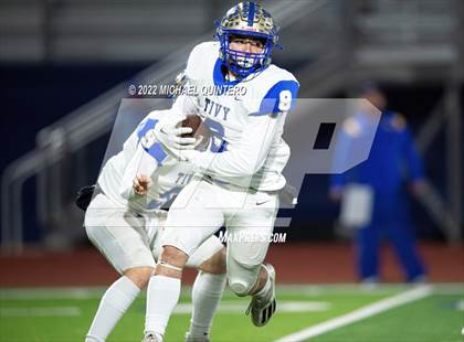 Thumbnail 2 in Tivy @ Alamo Heights (UIL 5A Division 2 Bi-District Playoff) photogallery.