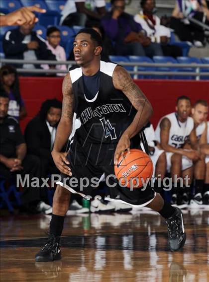Thumbnail 3 in Crowley vs. Huntington (Thanksgiving Hoofest) photogallery.