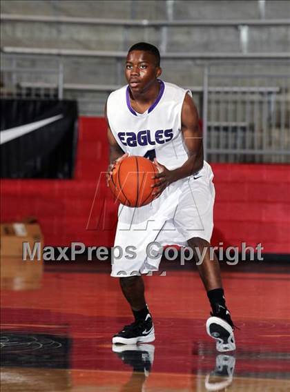 Thumbnail 3 in Crowley vs. Huntington (Thanksgiving Hoofest) photogallery.