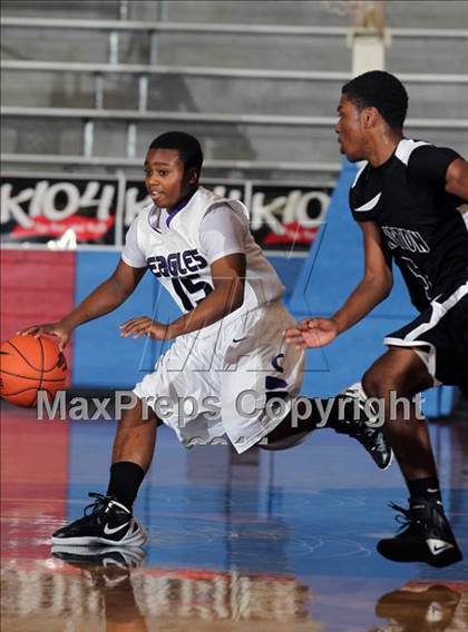 Thumbnail 3 in Crowley vs. Huntington (Thanksgiving Hoofest) photogallery.