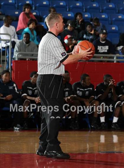 Thumbnail 3 in Crowley vs. Huntington (Thanksgiving Hoofest) photogallery.