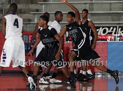 Thumbnail 1 in Crowley vs. Huntington (Thanksgiving Hoofest) photogallery.
