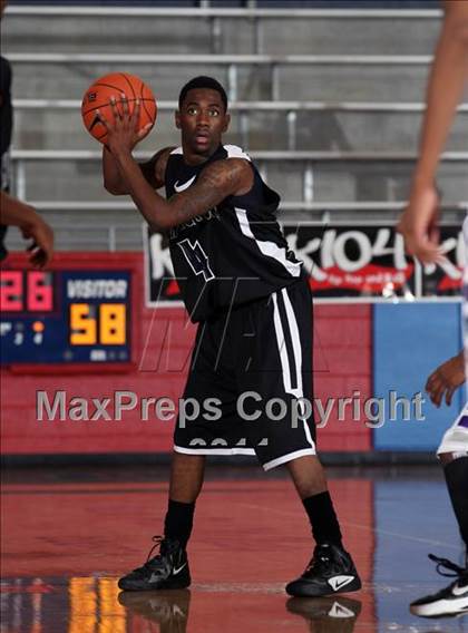 Thumbnail 3 in Crowley vs. Huntington (Thanksgiving Hoofest) photogallery.