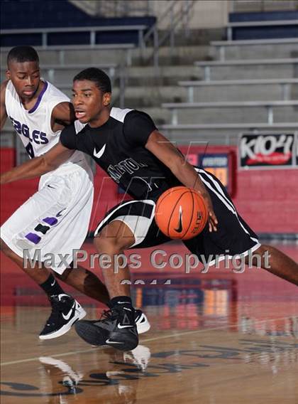 Thumbnail 1 in Crowley vs. Huntington (Thanksgiving Hoofest) photogallery.