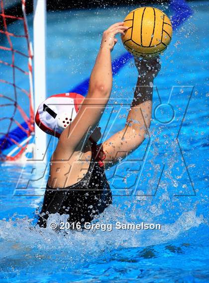 Thumbnail 3 in Clovis West vs Oakdale (California Capital Challenge) photogallery.