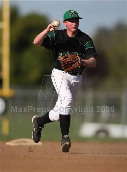 Thumbnail 1 in Sheldon @ Monterey Trail photogallery.