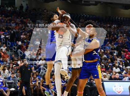 Thumbnail 2 in Kimball vs. Washington (UIL Basketball 4A D1 Final) photogallery.