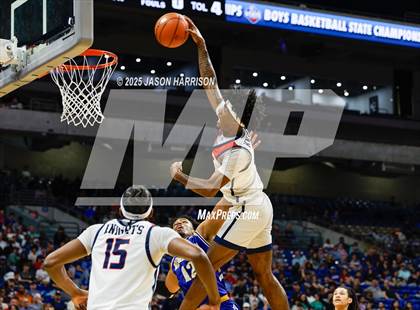 Thumbnail 3 in Kimball vs. Washington (UIL Basketball 4A D1 Final) photogallery.