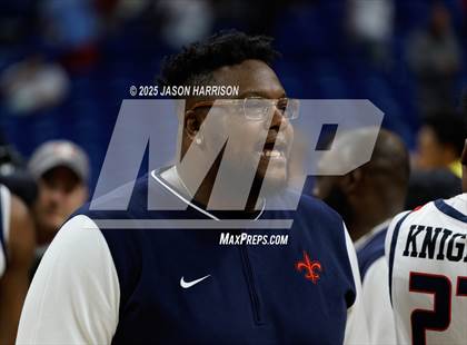 Thumbnail 2 in Kimball vs. Washington (UIL Basketball 4A D1 Final) photogallery.