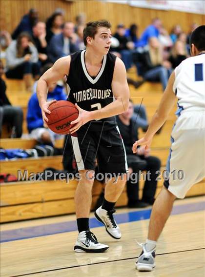 Thumbnail 2 in Woodcreek vs Oakmont (Rocklin Holiday Tournament) photogallery.