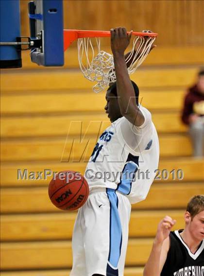 Thumbnail 1 in Woodcreek vs Oakmont (Rocklin Holiday Tournament) photogallery.