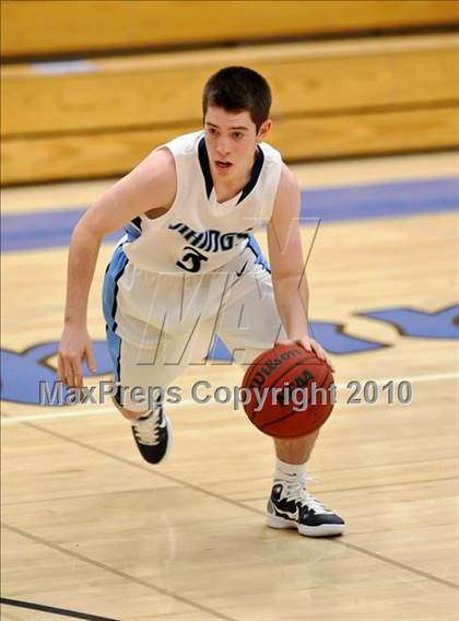 Thumbnail 2 in Woodcreek vs Oakmont (Rocklin Holiday Tournament) photogallery.