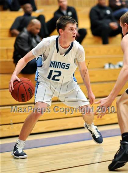 Thumbnail 1 in Woodcreek vs Oakmont (Rocklin Holiday Tournament) photogallery.