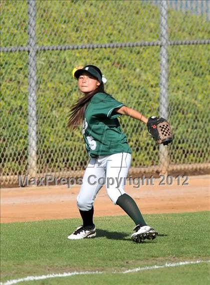 Thumbnail 3 in South vs. Edison (Woodbridge Tournament) photogallery.