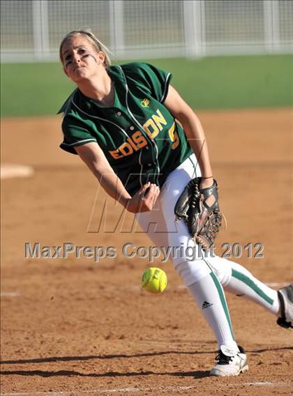 Thumbnail 2 in South vs. Edison (Woodbridge Tournament) photogallery.