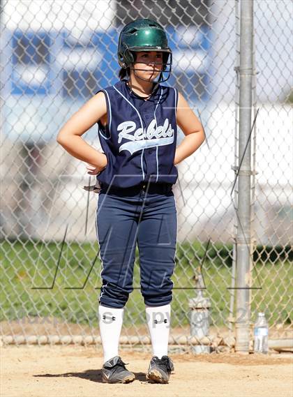 Thumbnail 2 in Antelope Valley vs. Quartz Hill JV (Hi Desert Classic) photogallery.
