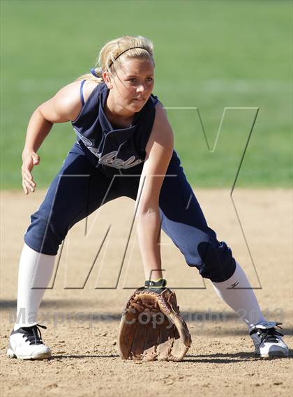 Thumbnail 3 in Antelope Valley vs. Quartz Hill JV (Hi Desert Classic) photogallery.