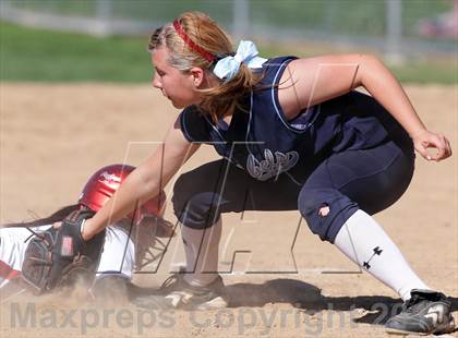 Thumbnail 3 in Antelope Valley vs. Quartz Hill JV (Hi Desert Classic) photogallery.