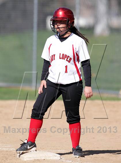Thumbnail 3 in Antelope Valley vs. Quartz Hill JV (Hi Desert Classic) photogallery.