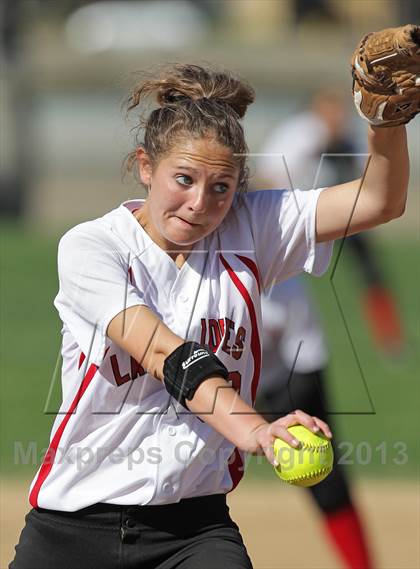 Thumbnail 1 in Antelope Valley vs. Quartz Hill JV (Hi Desert Classic) photogallery.