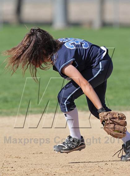 Thumbnail 1 in Antelope Valley vs. Quartz Hill JV (Hi Desert Classic) photogallery.