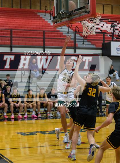 Thumbnail 1 in Bishop Kelly vs. Borah (The Capital Classic) photogallery.