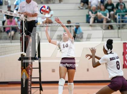 Thumbnail 3 in Waxahachie vs Red Oak photogallery.