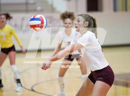 Thumbnail 2 in Waxahachie vs Red Oak photogallery.