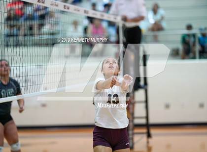 Thumbnail 1 in Waxahachie vs Red Oak photogallery.