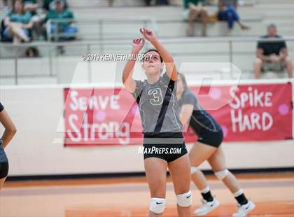 Thumbnail 2 in Waxahachie vs Red Oak photogallery.