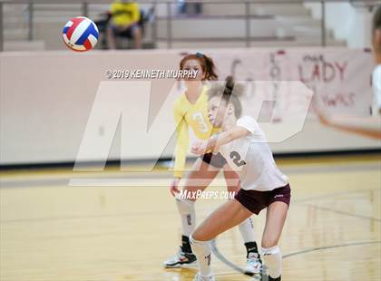 Thumbnail 2 in Waxahachie vs Red Oak photogallery.