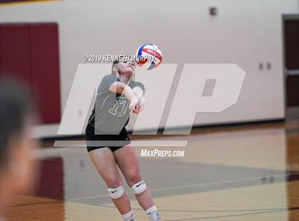 Thumbnail 3 in Waxahachie vs Red Oak photogallery.