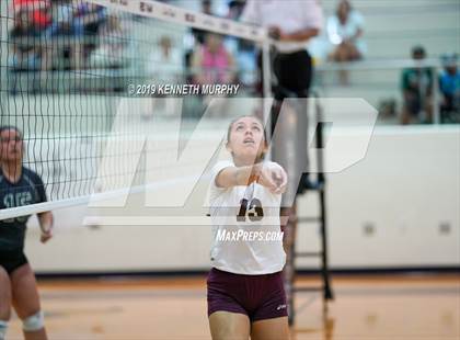 Thumbnail 3 in Waxahachie vs Red Oak photogallery.