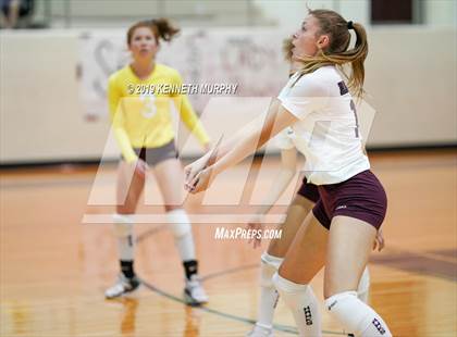 Thumbnail 1 in Waxahachie vs Red Oak photogallery.