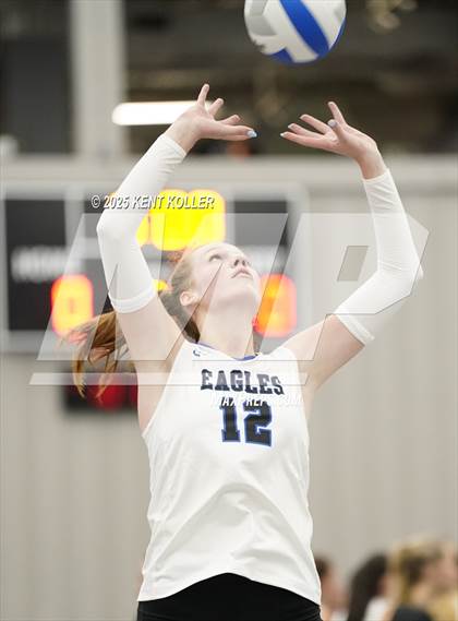 Thumbnail 2 in Utica Eisenhower vs. Imlay City (Beast of the East) photogallery.