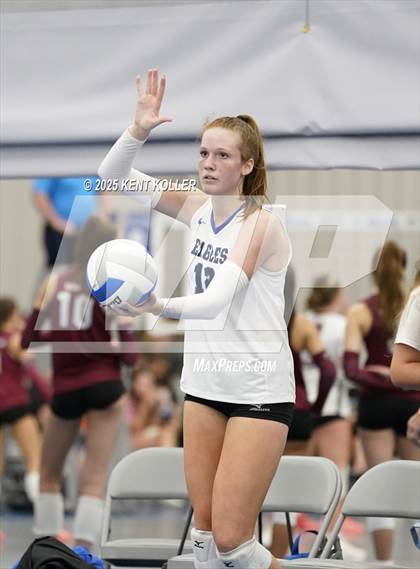 Thumbnail 1 in Utica Eisenhower vs. Imlay City (Beast of the East) photogallery.